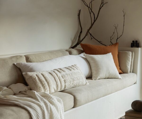 Decorative Cushions & Throws - Image 2